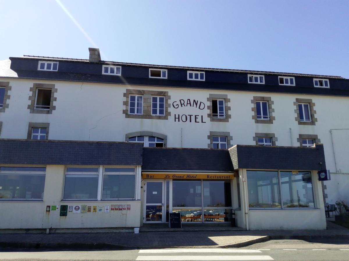 Grand Hotel De Port Blanc Penvénan エクステリア 写真