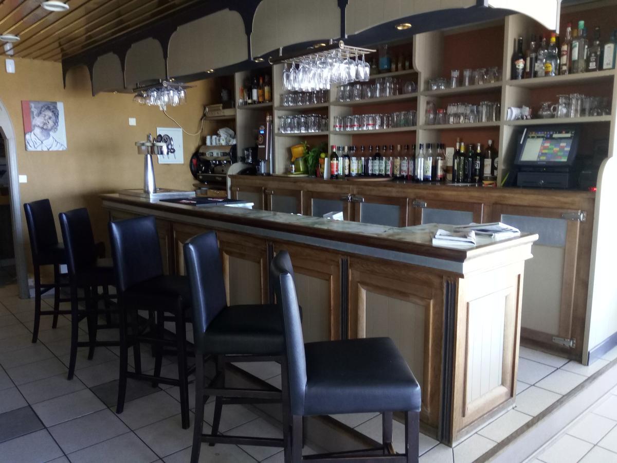 Grand Hotel De Port Blanc Penvénan エクステリア 写真